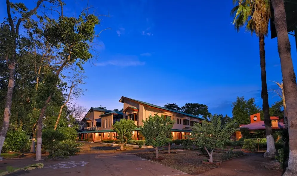 bandhavgarh resort